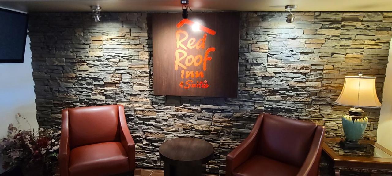Red Roof Inn & Suites Cornelius - Lake Norman Eksteriør billede